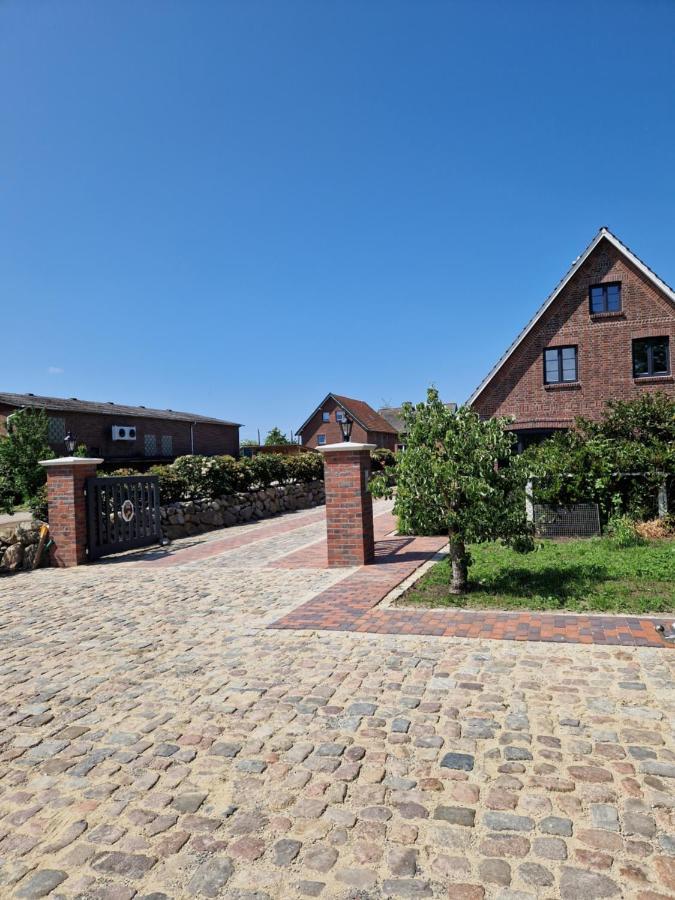 Am Deich * Steinkirchen (Lower-Saxony)